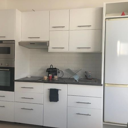 Appartement Paisible Proche Centre Ville Брон Экстерьер фото